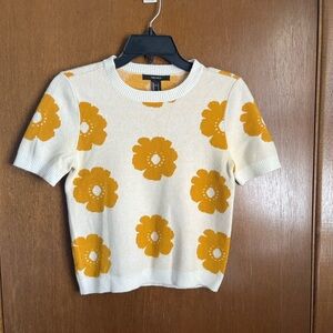 Forever 21 White and Yellow Knit Sweater